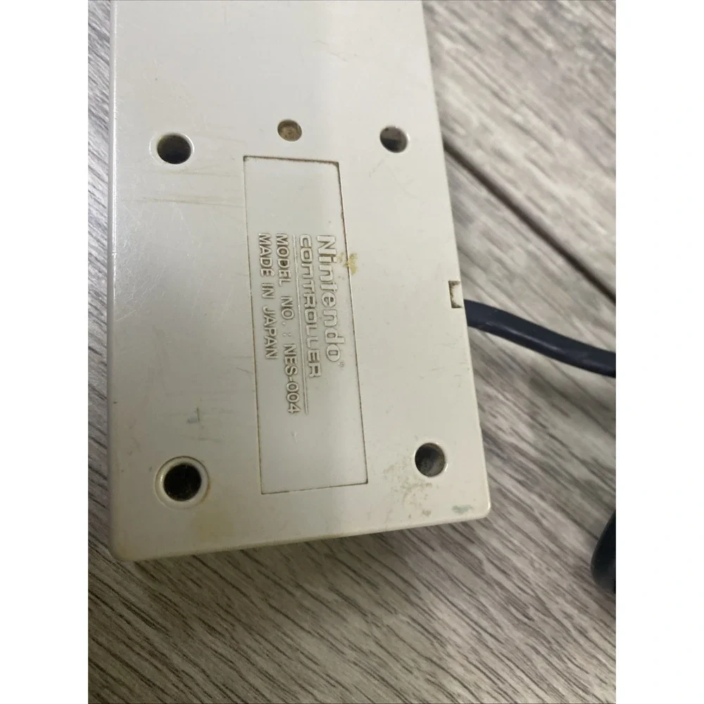 Nintendo NES Classic‎ Edition Controller - Gray (CLV-202)